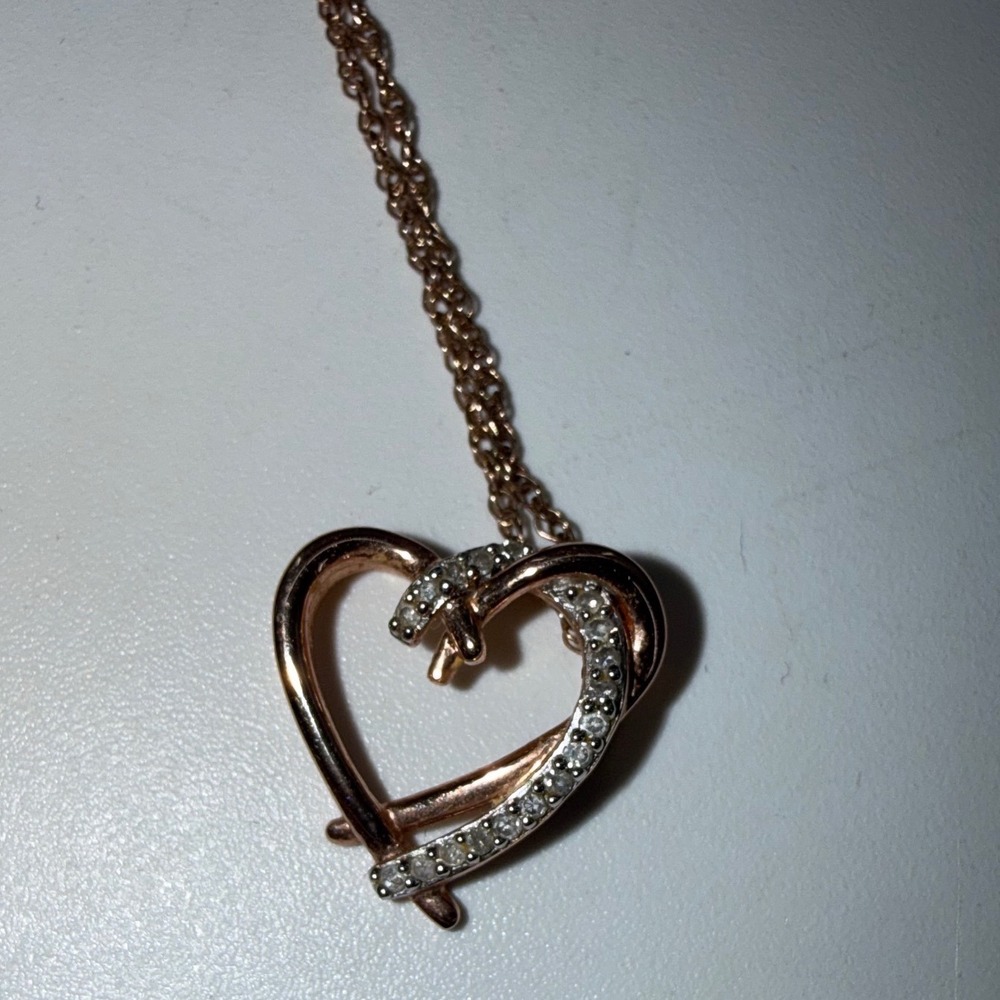 Heart Pendant Necklace Women 18in Rose Gold Tone Crystal Romantic Dainty Elegant